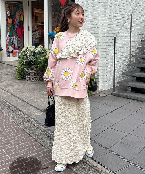 HELLO.SANFRANCISCO（ハローサンフランシスコ）の「【HELLO.SANFRANCISCO/ハローサンフランシスコ】フラワープリントマルチウェイフリルベルト（付け襟・レディース・アイボリー・ONE SIZE）」の2枚目の写真