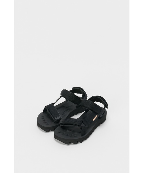 Hender Scheme tortoise / White サンダル かまぼこソールが特徴的なHender Schemeのレザーサンダルを購入
