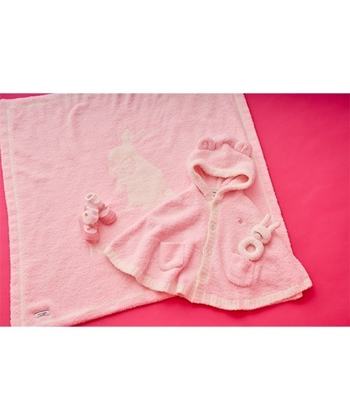 【セール】ラビットラトル&ニットケープセット（その他ベビー用品）｜kate spade new york kids（ケイトスペードニューヨーク）