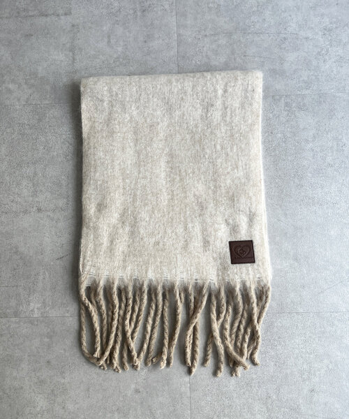 CPCM（シーピーシーエム）の「ふわふわバルキーマフラー（マフラー・レディース・ベージュ/アイボリー/オレンジ/グレー/サックスブルー・FREE）」の12枚目の写真