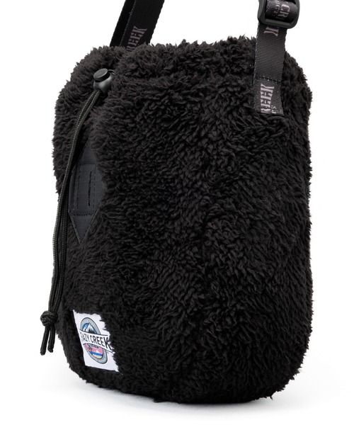 CRAZY CREEK(クレイジークリーク)の「CRAZY CREEK クレイジークリーク フリース ボールポーチ(ショルダーバッグ・メンズ・C/A/B・FREE)」の4枚目の写真