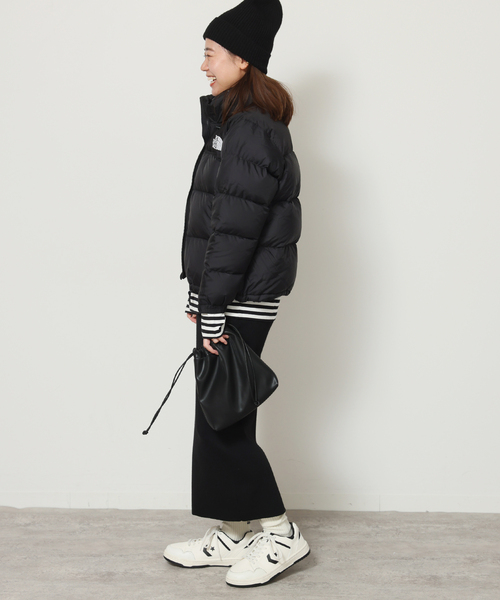 THE NORTH FACE(ザノースフェイス)の「《再入荷!》毎年大好評の1着。【THE NORTH FACE】 Short Nuptse Jacket:ダウンジャケット(ダウンジャケット/コート・レディース・ライトグレー/ブラック・MEDIUM)」の15枚目の写真