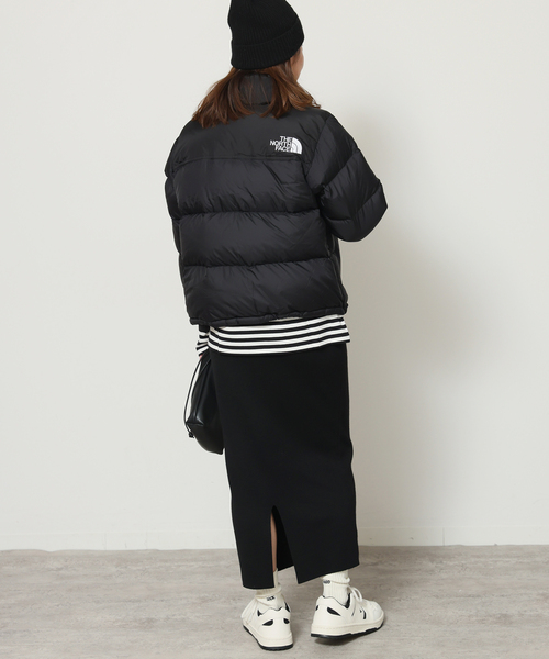 THE NORTH FACE(ザノースフェイス)の「《再入荷!》毎年大好評の1着。【THE NORTH FACE】 Short Nuptse Jacket:ダウンジャケット(ダウンジャケット/コート・レディース・ライトグレー/ブラック・MEDIUM)」の17枚目の写真