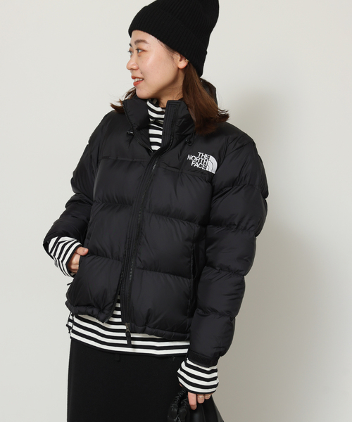 THE NORTH FACE(ザノースフェイス)の「《再入荷!》毎年大好評の1着。【THE NORTH FACE】 Short Nuptse Jacket:ダウンジャケット(ダウンジャケット/コート・レディース・ライトグレー/ブラック・MEDIUM)」の18枚目の写真