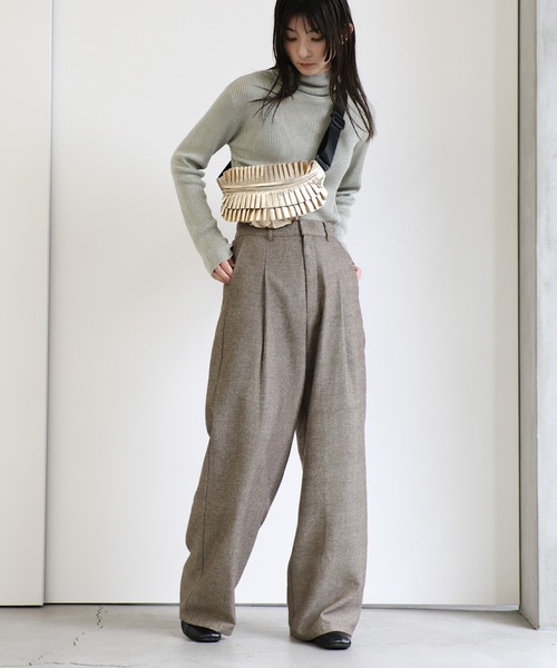 select MOCA（セレクトモカ）の「【ZOZO限定】メタリックフリルボディバッグ（ボディバッグ/ウエストポーチ・レディース・ゴールド/シルバー/ブラック・FREE）」の17枚目の写真