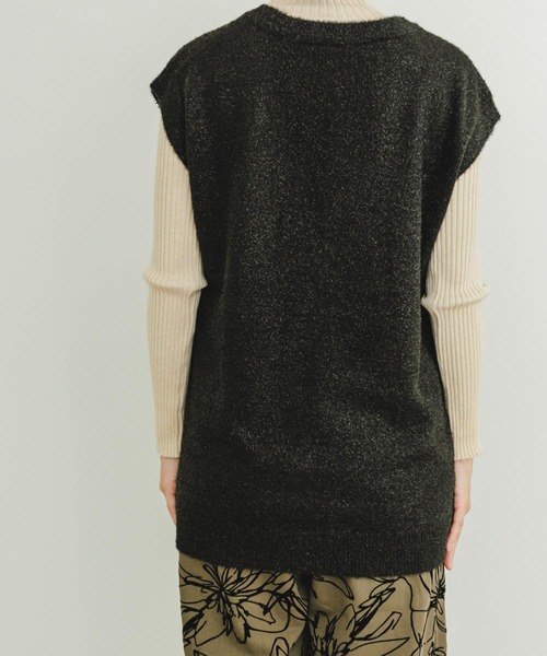 ITEMS URBANRESEARCH(アイテムズ アーバンリサーチ)の「ニットジレ(ベスト・レディース・ライトグレー/ブラック・FREE)」の15枚目の写真