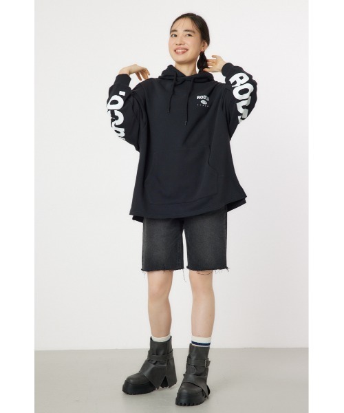 RODEO CROWNS WIDE BOWL（ロデオクラウンズワイドボウル）の「オーバービッグロゴパーカー（パーカー・レディース・ブラック/グリーン/スモークピンク・FREE）」の20枚目の写真