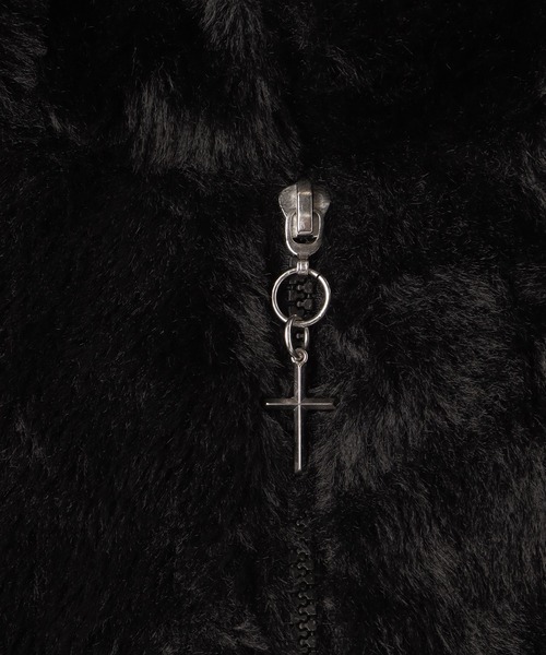 シシクイふわふわパーカー黒