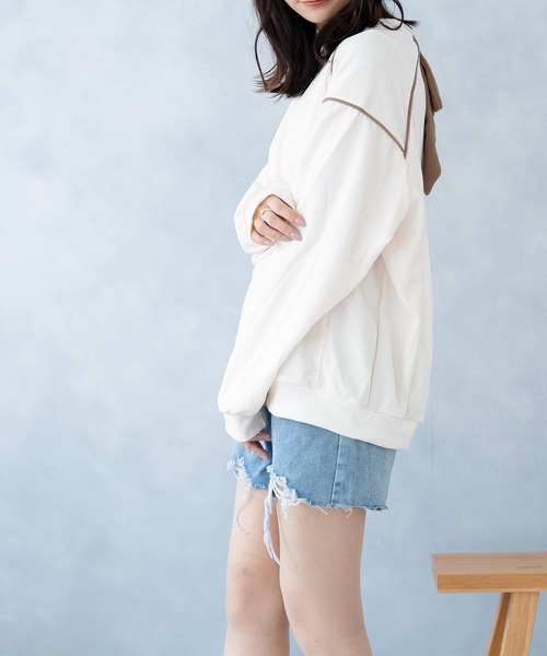 NinaetLina（ニナエリナ）の「バックリボンプルオーバー（Tシャツ/カットソー・レディース・アイボリー/ブラウン/グレー・FREE）」の14枚目の写真