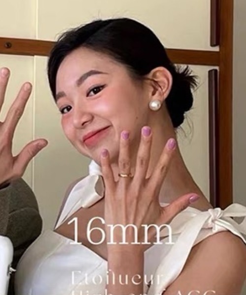 E&C closet…（イーアンドシークローゼット）の「シンプルパールピアス（ピアス（両耳用）・レディース・ホワイト/ホワイト系その他/ホワイト系その他2/ホワイト系その他3/ホワイト系その他4・8/10/12/14/16）」の5枚目の写真