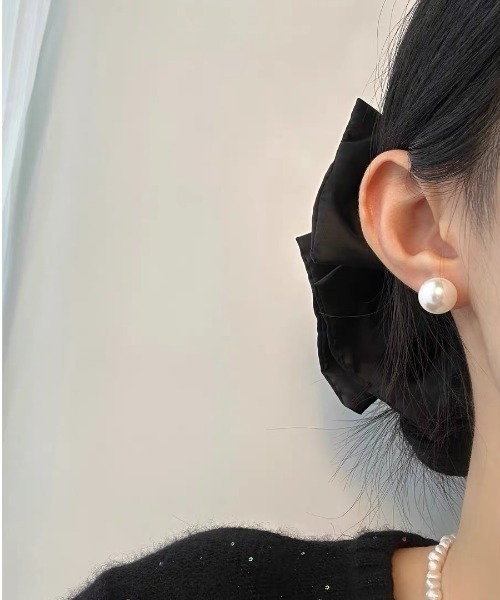 E&C closet…（イーアンドシークローゼット）の「シンプルパールピアス（ピアス（両耳用）・レディース・ホワイト/ホワイト系その他/ホワイト系その他2/ホワイト系その他3/ホワイト系その他4・8/10/12/14/16）」の6枚目の写真