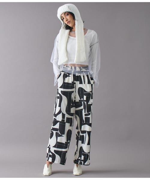 Settimissimo（セッティミッシモ）の「モヘヤロングイヤーマフラーニットキャップ（ニットキャップ/ビーニー・レディース・アイボリー/ブラック/グレー・FREE）」の7枚目の写真