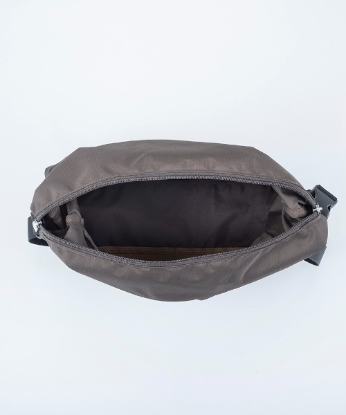 TIMELESS COMFORT（タイムレスコンフォート）の「SOLEIL(ソレイユ) アンドノーマリーショルダーバッグ（ショルダーバッグ・レディース・ブラック/グレー/ブラウン/パープル・ONE SIZE）」の18枚目の写真