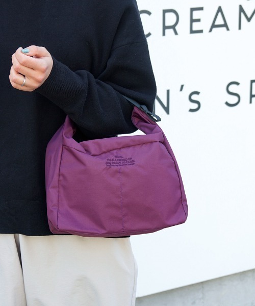 TIMELESS COMFORT（タイムレスコンフォート）の「SOLEIL(ソレイユ) アンドノーマリーショルダーバッグ（ショルダーバッグ・レディース・ブラック/グレー/ブラウン/パープル・ONE SIZE）」の6枚目の写真