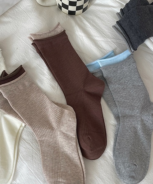 ROOPTOKYO（ループトウキョウ）の「▲配色レイヤードリブソックス（ソックス/靴下・レディース・ライトグレー/ブラウン/ダークグレー/ホワイト系/ブラック/カーキ・FREE）」の2枚目の写真