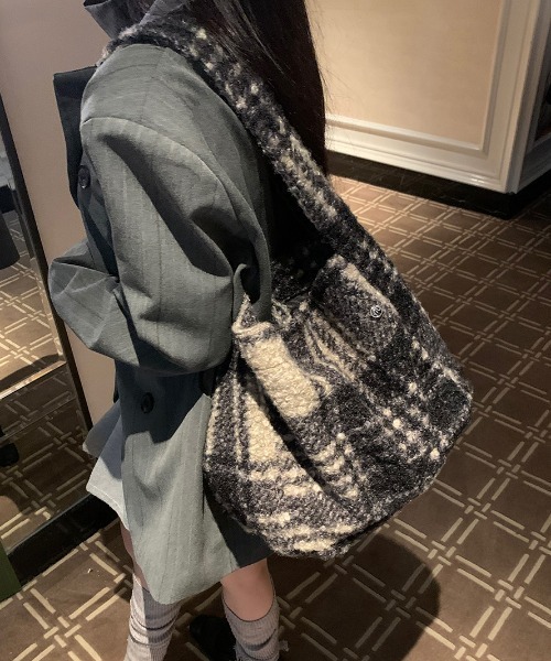 ◆Valluat◆ MELLOW BAG IVORY [正規品/関税込] セール】草木編み大容量ショルダーバッグ/トートバッグ