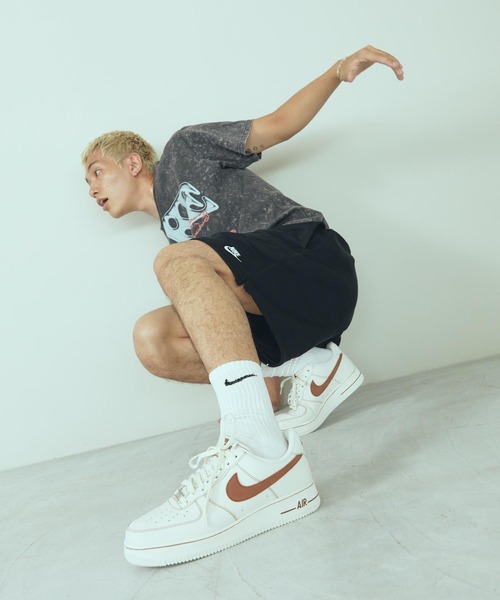 NIKE(ナイキ)の「《セットアップ対応商品》ナイキ クラブ メンズ フレンチ テリー フロー ショートパンツ / Nike Club Men's French Terry Flow Shorts FN3521-010 Black(スウェットパンツ・メンズ・ブラック・L/XL/S/M/2XL)」の5枚目の写真