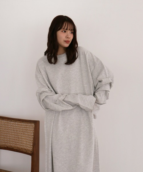 Olu.（オルドット）の「スリーブタックスウェットワンピース（ワンピース・レディース・ライトグレー/チャコールグレー・0/1）」の13枚目の写真