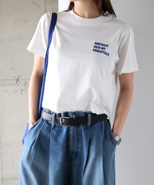 ANME(アンメ)の「【新色追加】ANME刺繍ロゴミニTシャツ(Tシャツ/カットソー・レディース・ホワイト×ブラック/グレー系その他/ホワイト×レッド/ホワイト×ブルー/ブラック×ホワイト/ライトグレー系/ベージュ系その他/ホワイト×グレー・M/L)」の9枚目の写真