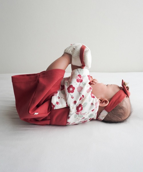 mocmof(モクモフ)の「mocmof 袴ロンパース (うめ柄) レッド 80(ロンパース・キッズ・レッド・80cm)」の5枚目の写真