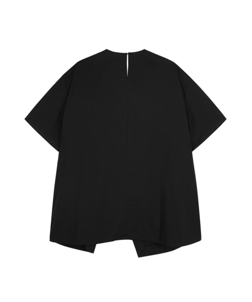 JNBY(ジェーエヌビーワイ)の「Breeze Tie Asym Shirt / リボンシャツブラウス(シャツ/ブラウス・レディース・ブラック/ホワイト・40/38/36)」の19枚目の写真