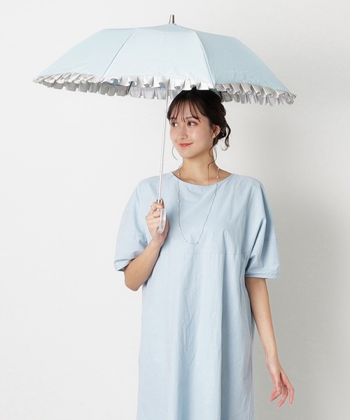 LANVIN en Bleu ランバン 晴雨兼用折り畳日傘 フリル オフホワイト セール】遮光 晴雨兼用 折りたたみ日傘 'シャイニーフリル