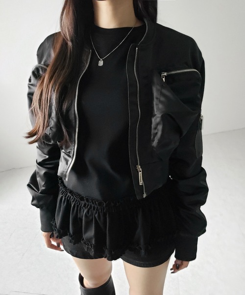 me+em select(ミームセレクト)の「【 3color 】裾フリルレイヤード長袖トップス / hem frill layered long sleeve tops(Tシャツ/カットソー・レディース・グレー/ブラック/ホワイト・FREE)」の16枚目の写真