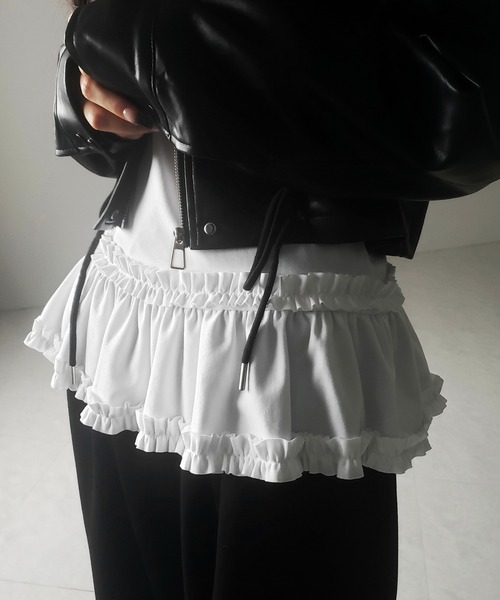 me+em select(ミームセレクト)の「【 3color 】裾フリルレイヤード長袖トップス / hem frill layered long sleeve tops(Tシャツ/カットソー・レディース・グレー/ブラック/ホワイト・FREE)」の21枚目の写真