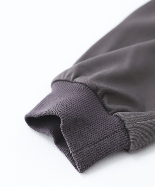 somari imagination(ソマリ イマジネーション)の「リボンモチーフカットワンピース(ワンピース・レディース・チャコール/ブラック・2/1)」の21枚目の写真