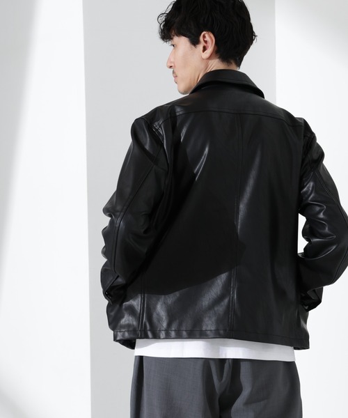 NANO universe（ナノユニバース）の「ヴィンテージライクフェイクレザーブルゾン（ブルゾン・メンズ・ブラック/ブラウン・M/L）」の6枚目の写真