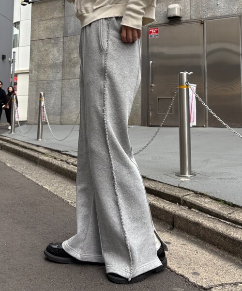 CIAOPANIC TYPY（チャオパニックティピー）の「フリンジ微フレアスウェットパンツ（その他パンツ・レディース・オフホワイト/グレー・ONE SIZE）」の4枚目の写真