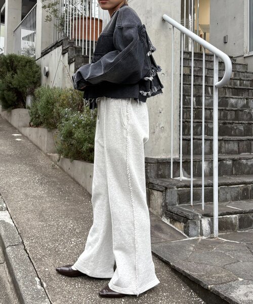 【コーデの主役に】PUCCI アブストラクトプリント フレアパンツ 煌めくテロトロフレアパンツ – ONE PEACE ONLINE