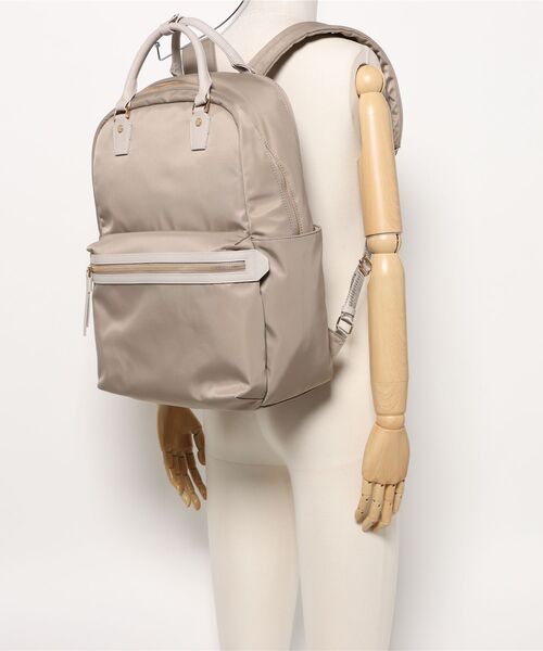ace.(エース)の「【ace. GENE/エースジーン】 ラポルテム ビジネスリュック 25L レディースビジネス B4(バックパック/リュック・レディース・グレー/ベージュ/ブラック・FREE)」の9枚目の写真