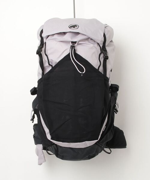 Mammut(マムート)の「デュカン 32 / Ducan 32 Women(バックパック/リュック・レディース・ブラック/ホワイト・32L)」の2枚目の写真