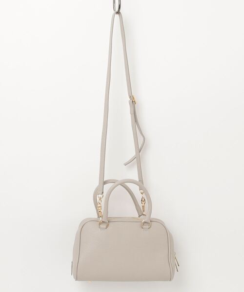 CHRISTIAN VILLA（クリスチャンヴィラ）の「【CHRISTIAN VILLA/クリスチャンヴィラ】 シュリンクレザー ミニボストン 2WAYショルダーバッグ（ボストンバッグ・レディース・ブラック/アイボリー/グレー・FREE）」の4枚目の写真