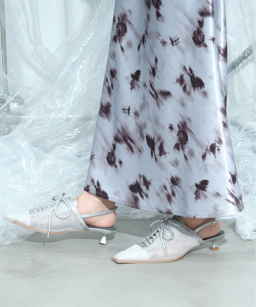 Ezick（エジック）の「【EVOL×Ezick】コラボチュールミュール（パンプス・レディース・グレー/ブラック・LARGE/SMALL/MEDIUM/X-LARGE）」の6枚目の写真