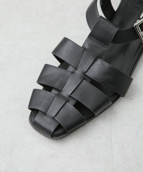 NANO universe（ナノユニバース）の「スクエアトゥグルカサンダル（サンダル・レディース・ホワイト/ブラック・37/36/38）」の9枚目の写真