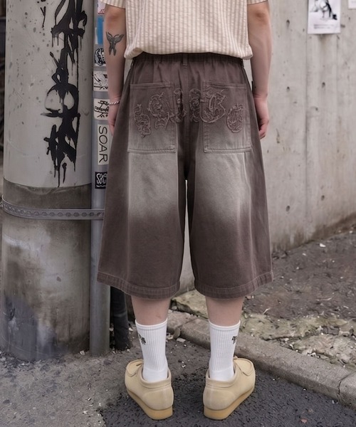 SPINNS(スピンズ)の「ヴィンテージライクダブルニーハーフパンツ/バックロゴ(その他パンツ・メンズ・ブラウン/ベージュ/ブラック・XL/L/M)」の3枚目の写真