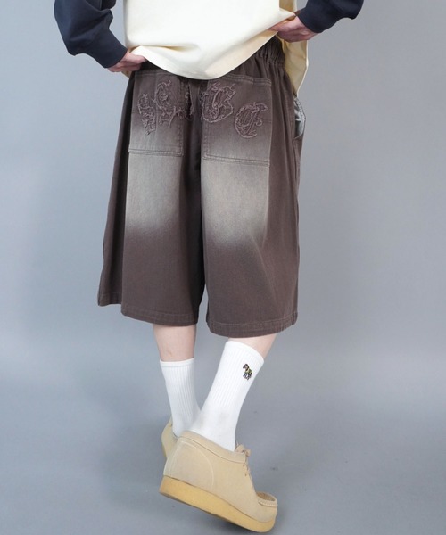 SPINNS(スピンズ)の「ヴィンテージライクダブルニーハーフパンツ/バックロゴ(その他パンツ・メンズ・ブラウン/ベージュ/ブラック・XL/L/M)」の13枚目の写真