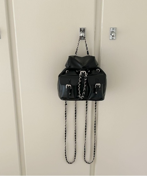 FINEnough(ファインナフ)の「ダブルポケットチェーンひもナップサック(ショルダーバッグ・レディース・グレー/ピンク/ホワイト/ブラック・FREE)」の21枚目の写真