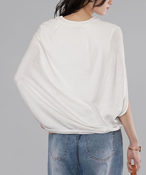 ELFRANK（エルフランク）の「ケープスリットスリーブニットプルオーバー（ニット/セーター・レディース・ブラック/グリーン/オフホワイト/ベージュ/レッド/ピンク・FREE）」の10枚目の写真