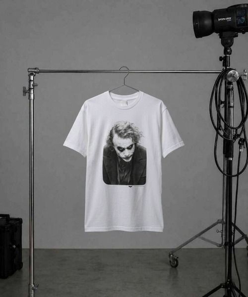 CULTURE SUPPLY(カルチャー サプライ)の「JOKER Tee(Tシャツ/カットソー・メンズ・ホワイト/ブラック・MEDIUM/LARGE/X-LARGE/SHORT)」の2枚目の写真