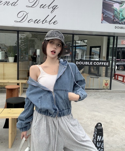 almo(アルモ)の「【LAMPOON】ブリーチデニムジップパーカー(パーカー・レディース・ブルー/ブラック・FREE)」の4枚目の写真