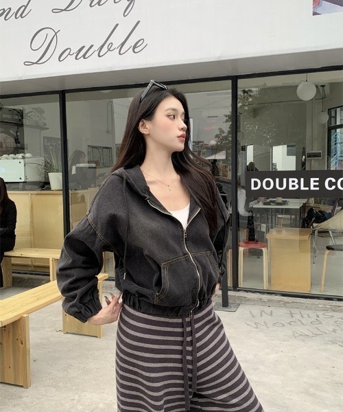 almo(アルモ)の「【LAMPOON】ブリーチデニムジップパーカー(パーカー・レディース・ブルー/ブラック・FREE)」の8枚目の写真