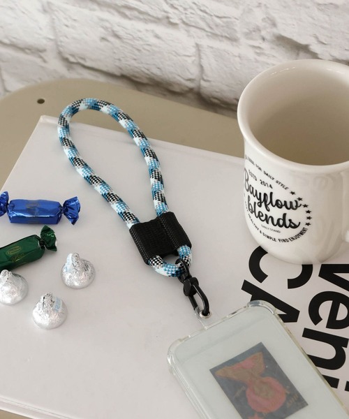 BAYFLOW（ベイフロー）の「BF3WAYストラップ（スマホグッズ・レディース・チャコール/ブラック/ベージュ・0）」の10枚目の写真