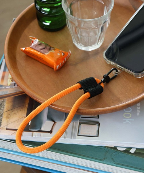 BAYFLOW（ベイフロー）の「BF3WAYストラップ（スマホグッズ・レディース・チャコール/ブラック/ベージュ・0）」の8枚目の写真