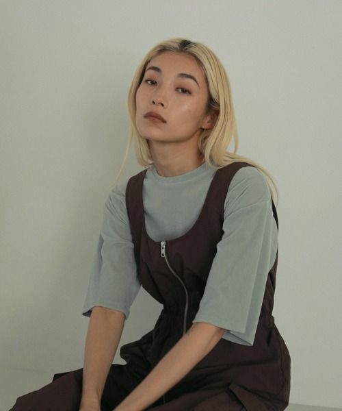 anuke(アンヌーク)の「Sheer Velour T-shirts(Tシャツ/カットソー・レディース・ブルー系その他/アイボリー・FREE)」の2枚目の写真