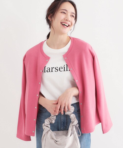 SHOO・LA・RUE（シューラルー）の「【洗える/S-LL】大人カジュアルコーデに ミニ裏毛スナップカーディガン（カーディガン/ボレロ・レディース・ライトグレー/ホワイト/ピンク系/チャコールグレー・01/04/03/02）」の4枚目の写真