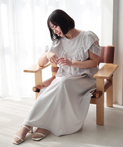 Ruwan yu(ルワンユー)の「前後2wayサテンフリルワンピース【大きいサイズ対応】(ワンピース・レディース・ライトグレー・4L/3L/LL/L)」の17枚目の写真