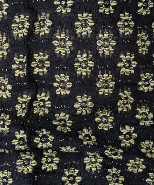 CECIL McBEE(セシルマクビー)の「花柄ジャガードレースメロー半袖トップス(Tシャツ/カットソー・レディース・アイボリー/サックスブルー/ブラック・MEDIUM/LARGE)」の13枚目の写真